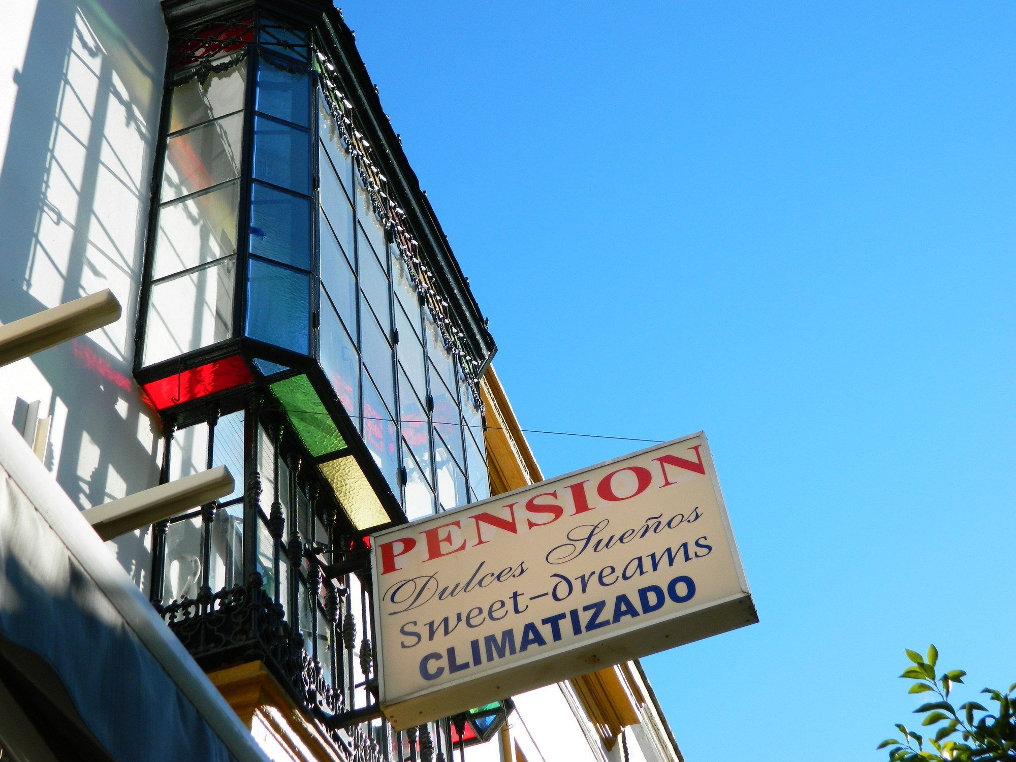 Pension Dulces Suenos Seville Exterior photo